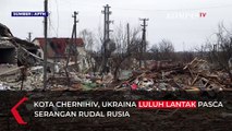 Tangis Penduduk Chernihiv Ukraina Lihat Rumahnya Hancur di Rudal Rusia