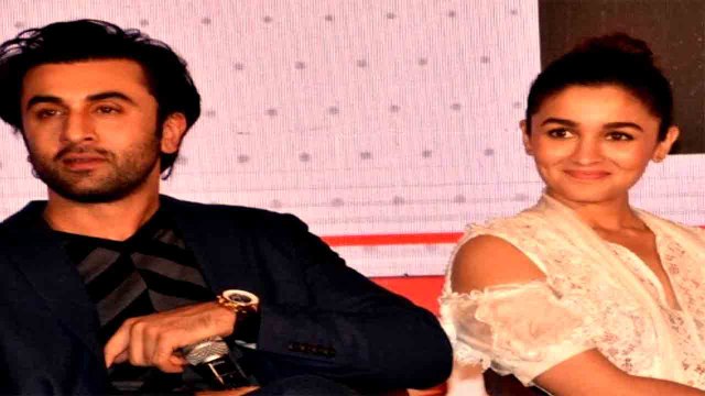 Ranbir-Alia wedding: आलिया के कहने पर social media join करेंगे रणबीर! | FilmiBeat
