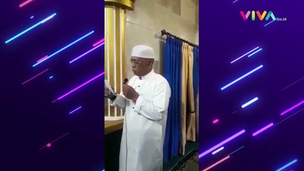 Jamaah Masjid Berdiri Nyanyi Indonesia Raya Sebelum Tarawih