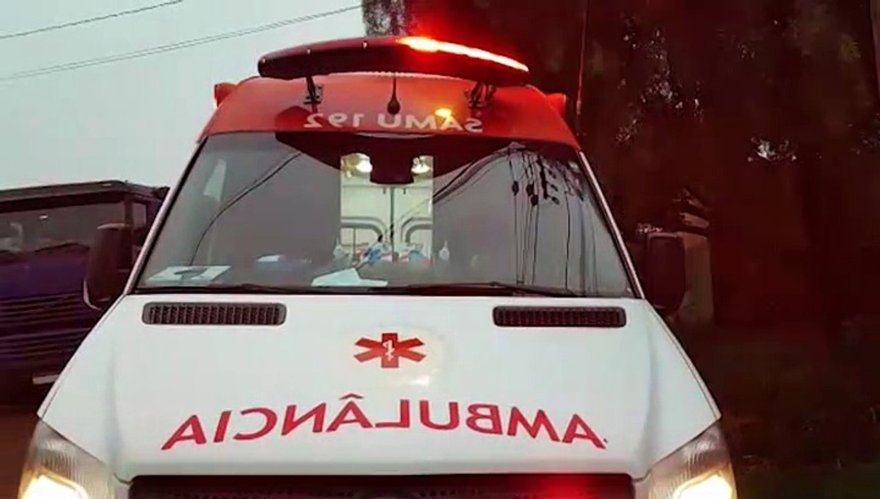 Idosa passa mal e é socorrida pelo SAMU no Bairro Esmeralda