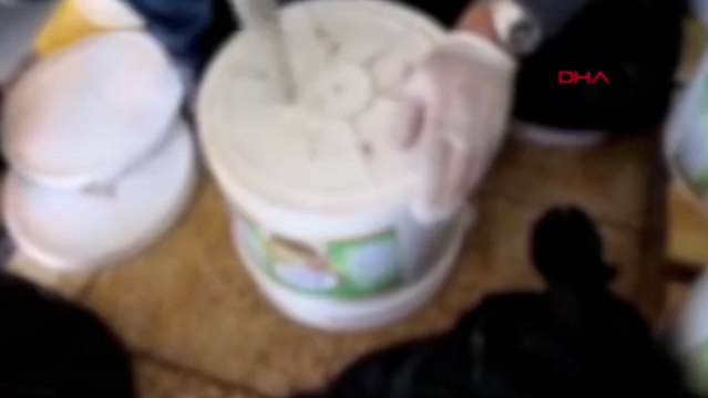 Turşu bidonlarında 2 milyon 422 bin uyuşturucu hap ele geçirildi