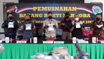 Ditresnarkoba Polda Jateng Musnahkan 20 Kilo Ganja Dan 4 Kg Sabu Hasil Temuan Ops Bersinar Candi 2022
