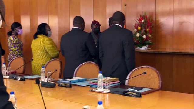 Conseil des ministres : le Premier Ministre Patrick Achi a remis sa démission au Président Ouattara