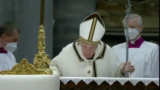 El papa Francisco oficia la misa que da comienzo a las celebraciones de Semana Santa