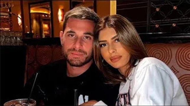 Génial, excellent, merveilleux !! Tom Brusse a accepté de se remettre avec Sarah Lopez après son ent