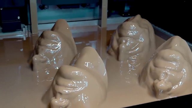 Kore'de Yeni 3D Yazıcı Fabrikası ile İnsan Robotu Seri Üretim Süreci-Human Robot Mass Production Process with New 3D Printer Factory in Korea_2