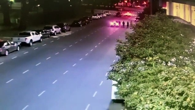 El futbolista Eduardo Toto Salvio es buscado por la policía tras atropellar a su exesposa y madre de sus dos hijos