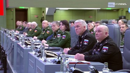 Флагман Черноморского флота крейсер "Москва" выведен из строя