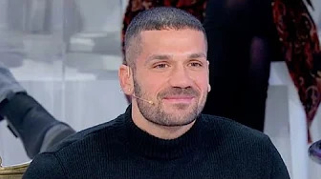 Uomini e Donne, puntata di oggi: Luca Salatino sempre più vicino ad una corteggiatrice Oggi andrà in