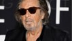 GALA VIDEO - Al Pacino, 81 ans, en couple avec une jeune femme de 28 ans : l’amour n’a pas d’âge !