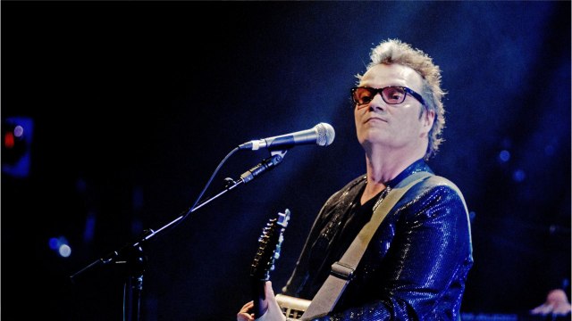 GALA VIDEO - Axel Bauer cash sur son fils Jim : “Il n’a pas envie qu’on le reconnaisse comme un ‘fils de’”