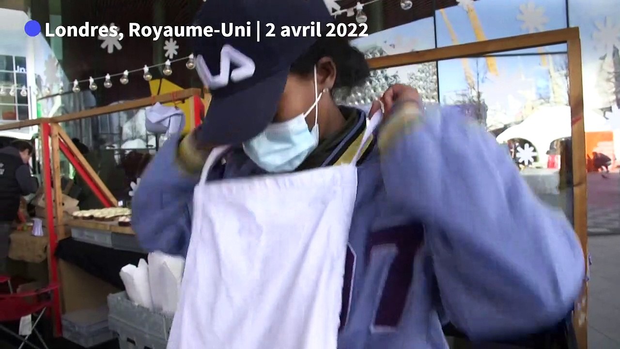 "Pain frais, nouveau départ": une association offre une expérience professionnelle à des réfugiés