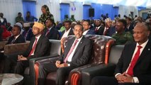 Somali'de yeni seçilen vekiller yemin etmeye başladı