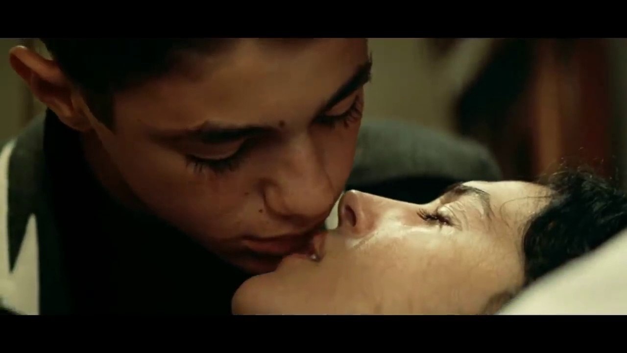 Malena (2000) Full Movie Recap - Naughty B0Y Becomes Obsessed With The Most Beautiful Woman In Town