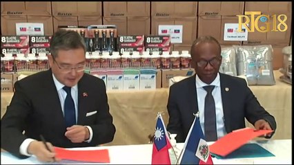 Anbasad Chine Taïwan siyen yon konvansyon 500 mil dola US ak kit medikal ki evalye 100 mil dola US