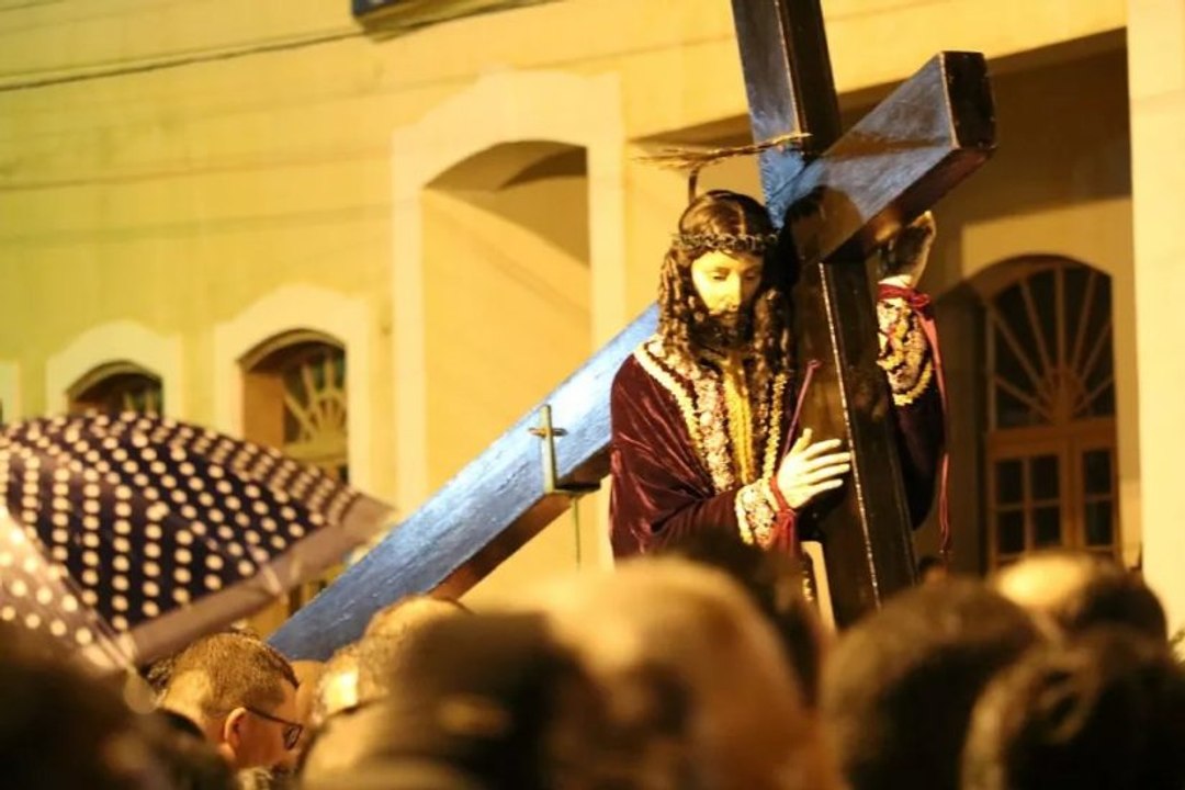 Padre de Cajazeiras lamenta eventos e festas carnavalescas na Sexta-Feira da Paixão