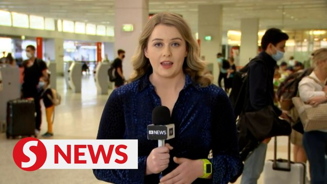 Calm at Australia’s airports but some baggage still delayed ahead of Easter holiday