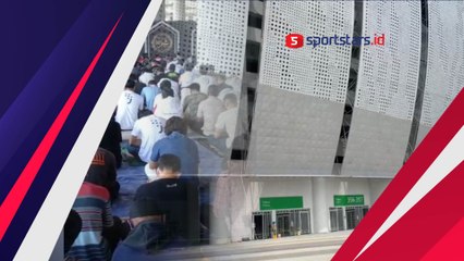 Suasana Salat Jumat Jelang Laga Kedua IYC di JIS