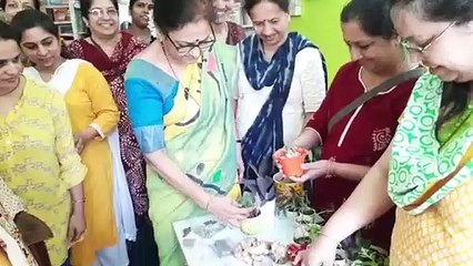 झाडांशी ओळख करून घ्याचीये- मग तुम्हीही सुरू करा ही भिशी