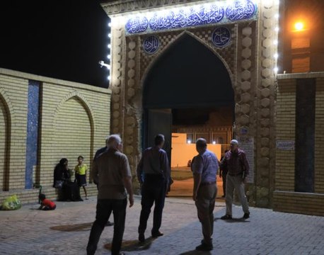 Bağdatlılar Osmanlı yadigarı Muradiye Camisi'ni ramazanda boş bırakmıyor