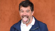 VOICI - Stéphane Plaza blessé : l'animateur va-t-il pouvoir continuer à jouer sa pièce de théâtre ?