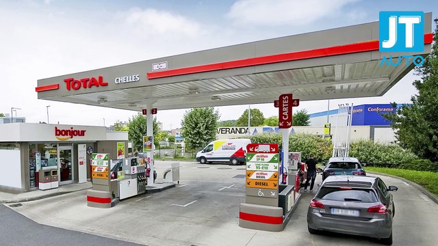 Elon Musk et la Tesla Roadster, le salaire de Carlos Tavares… le JT Auto