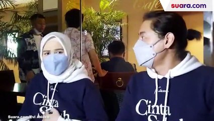 Roger Danuarta dan Cut Meyriska Siap Sambut Kelahiran Anak Kedua