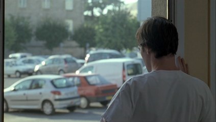 Féminin plurielles EXTRAIT "Le service"