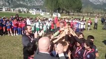 48 Cup Minikler Şenliği Futbol Turnuvası'nın Şampiyonu Ortakent oldu