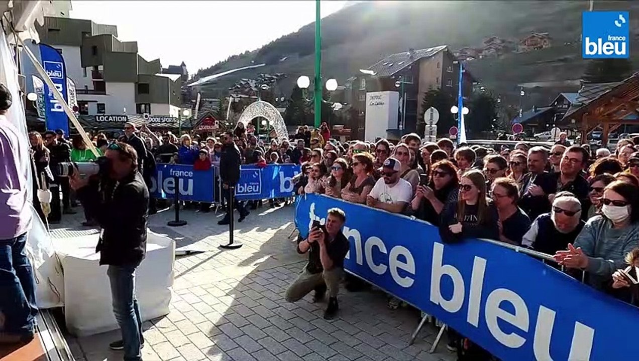 France Bleu Live Festival : Clara Luciani au micro de France Bleu Isère aux 2 Alpes