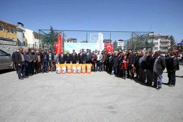 Konya'da üreticilere yüzde 75'i hibe destekli yağlık ayçiçek tohumu dağıtıldı