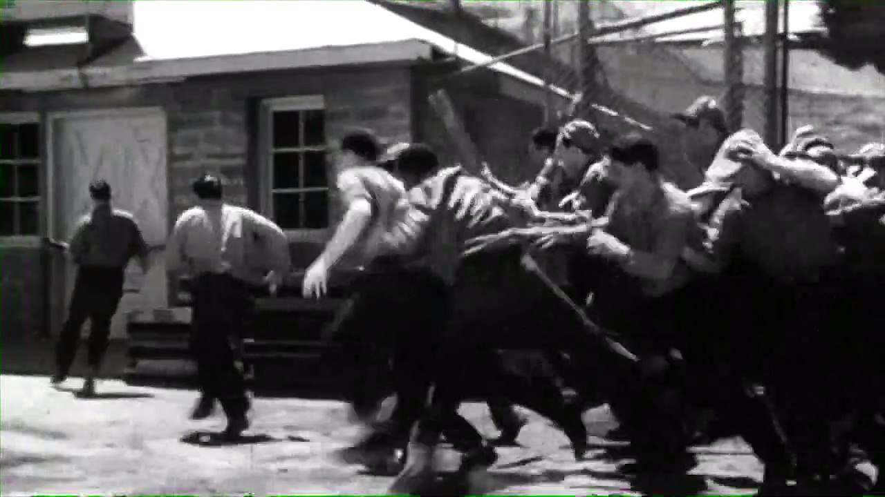 Les Révoltés de la cellule 11 Bande-annonce VO