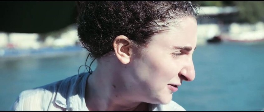 Même pas mal Bande-annonce VF