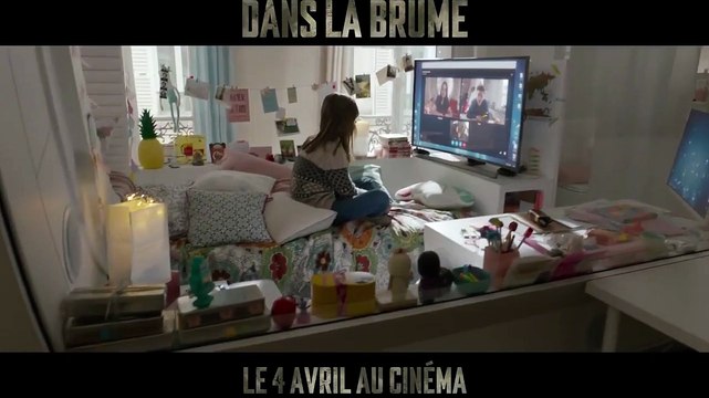 Dans la brume Bande-annonce (2) VF