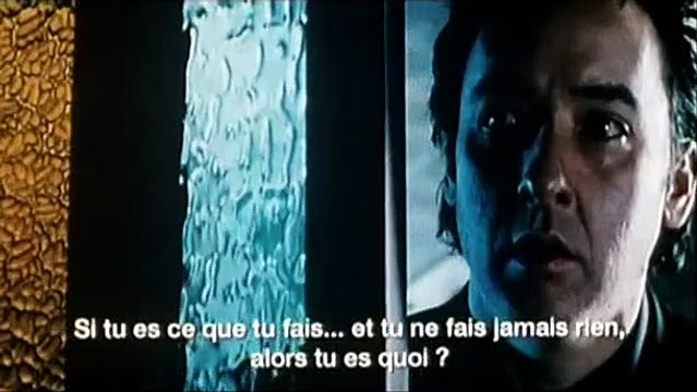 Faux amis Bande-annonce VO