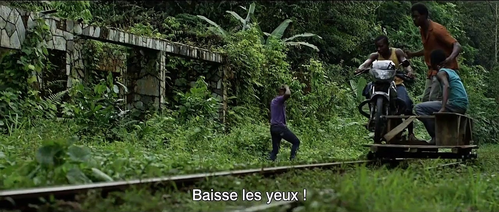 Manos Sucias - EXTRAIT VOST "Le prochain village est loin ?"