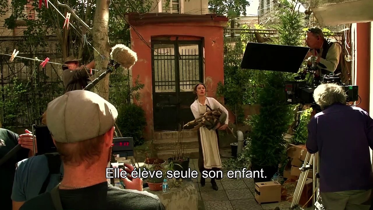 La Promesse d'une vie - BONUS VOST "Olga Kurylenko présente son personnage"