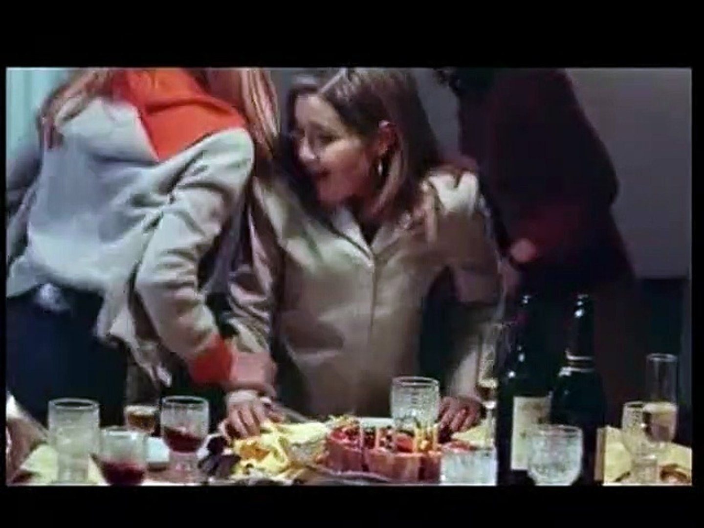 Ma mère préfère les femmes (surtout les jeunes...) Extrait vidéo VO - Vidéo  Dailymotion