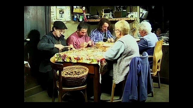 Toi ! L'Auvergnat... dernier paysan Bande-annonce VF