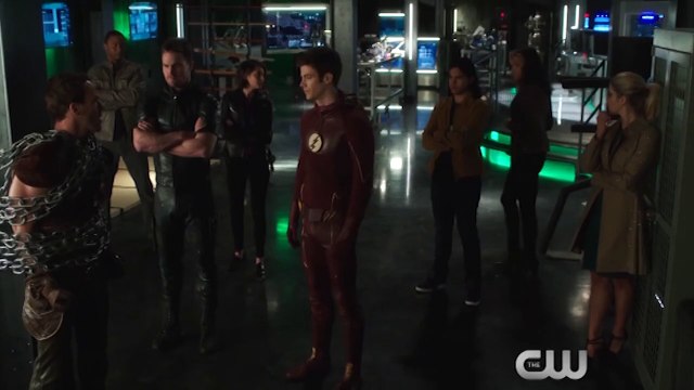 Flash - Saison 2 : Extrait VO Rencontre avec Hawkman