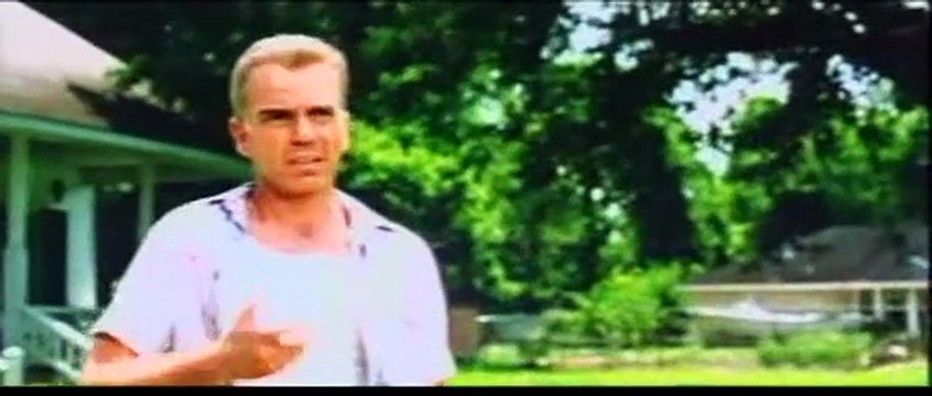 A l'ombre de la haine Extrait vidéo VF