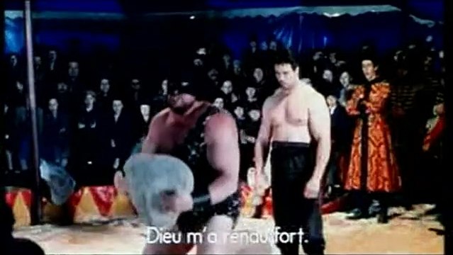 Invincible Bande-annonce VO