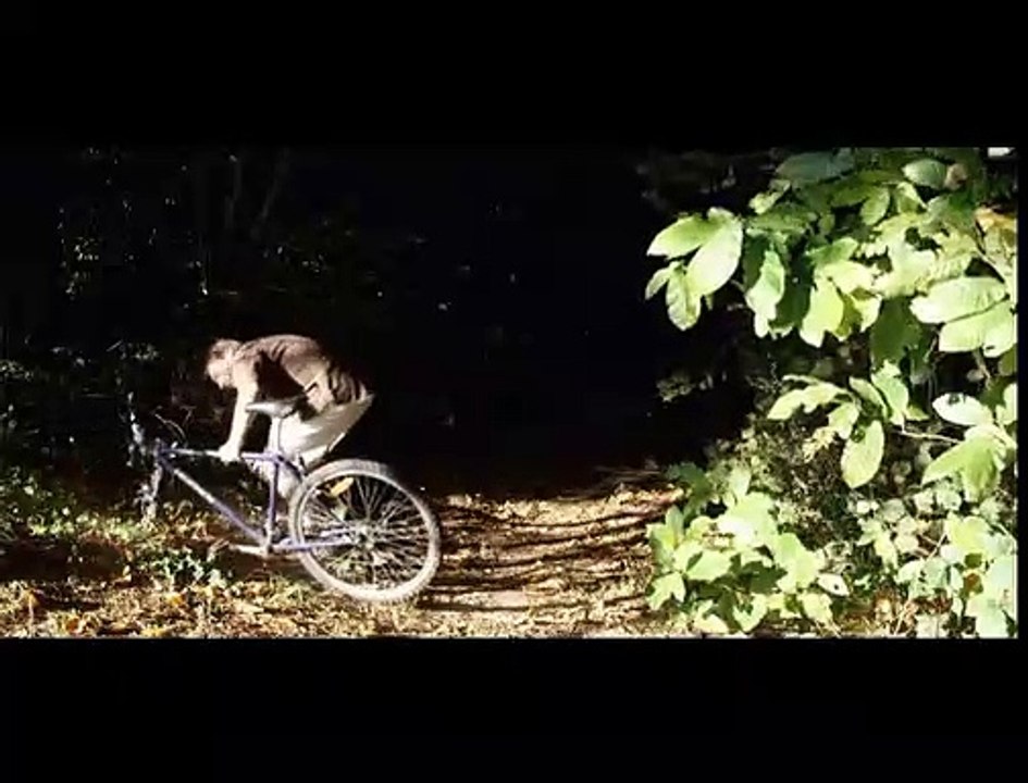 Entre nous deux Bande-annonce (2) VF