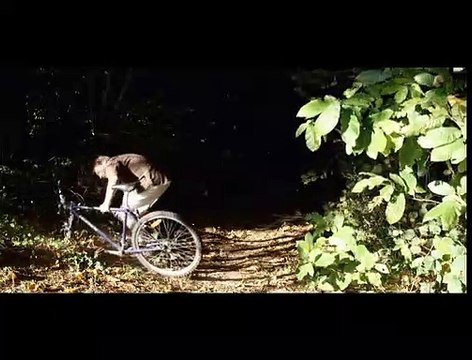 Entre nous deux Bande-annonce (2) VF