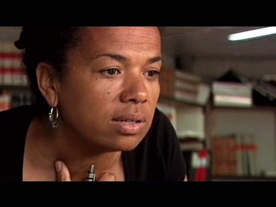 Le Pays à l'envers Extrait vidéo (2) VF