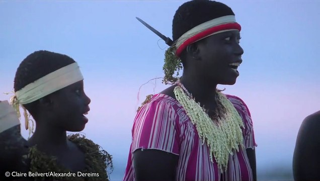 Nous sommes l'Humanité EXTRAIT La danse du téléphone