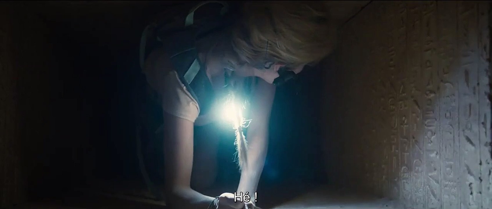 Pyramide - EXTRAIT VOST "Derrière toi"