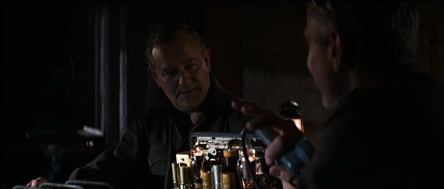 Monuments Men - EXTRAIT VF "Radio monuments men"