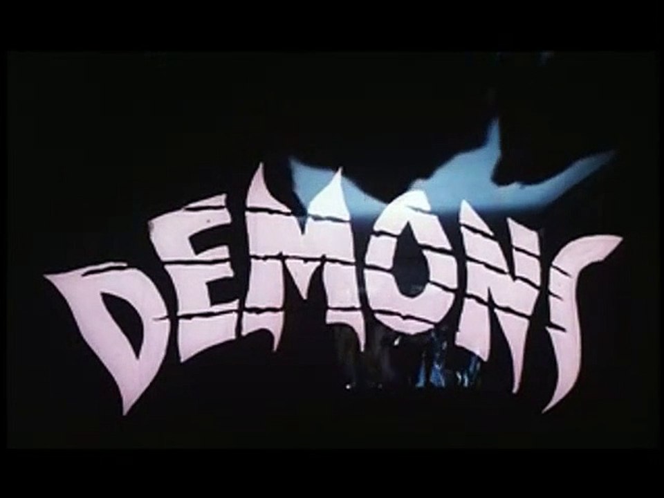 Demons Bande-annonce VO