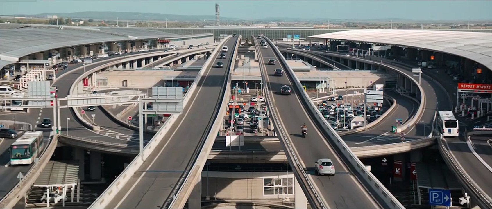 Dans la brume Bande-annonce VF